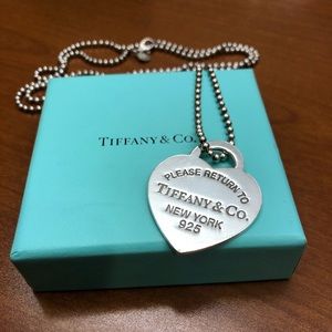 Tiffany &Co Heart and Chain Necklace